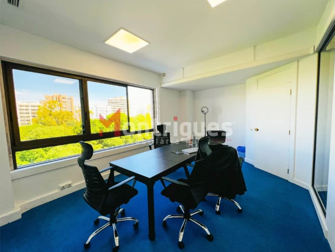 Escritório para Venda em Alvalade Foto 17