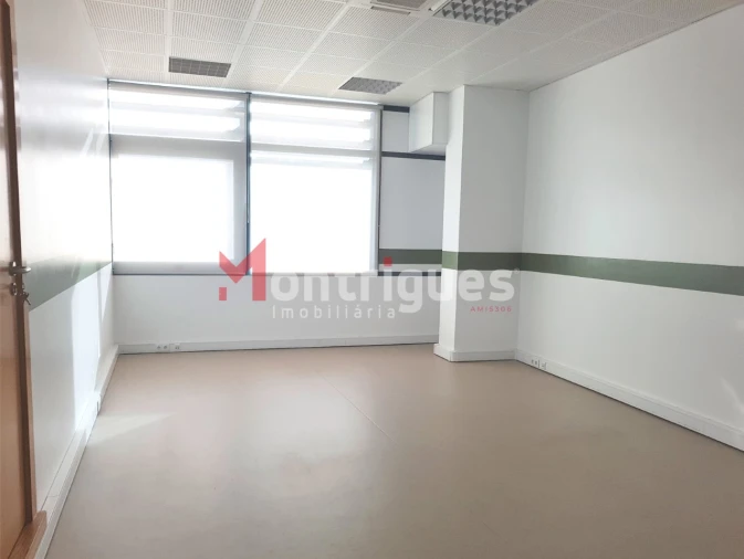 Escritório para Arrendamento em Parque das Nações Foto 6