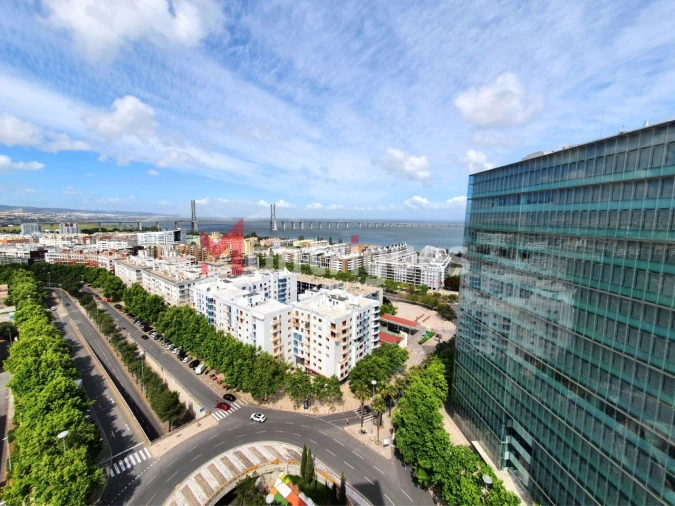 Apartamento T3 para Venda em Parque das Nações Foto 5
