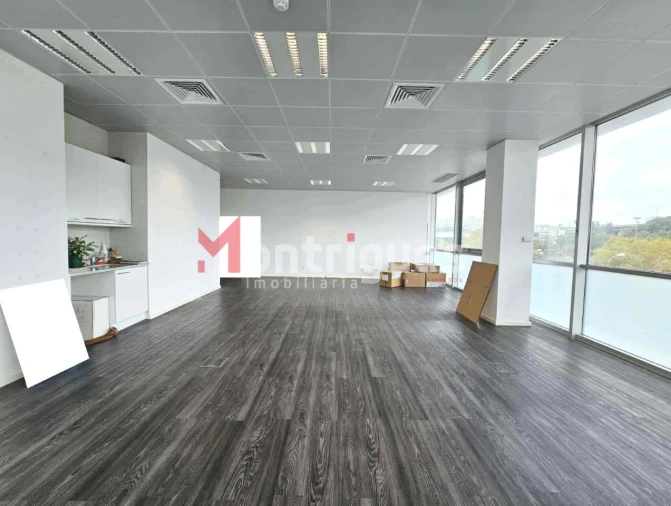 Escritório para Arrendamento em Parque das Nações Foto 6