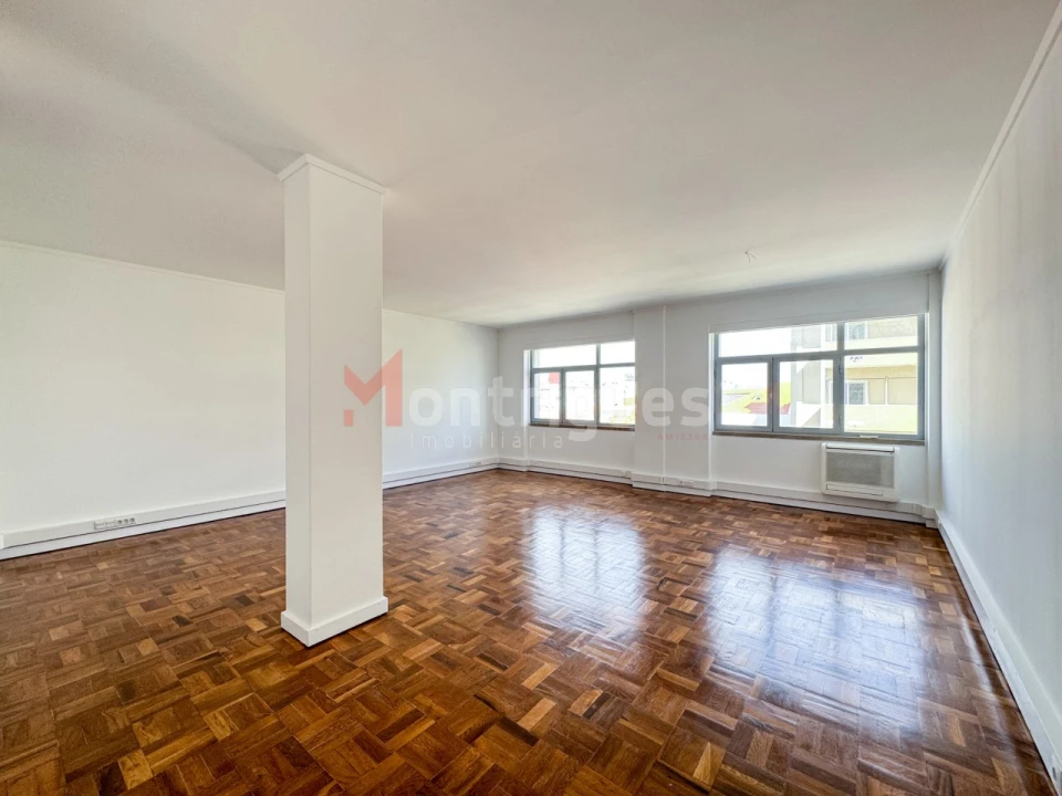 Escritório para Arrendamento em Avenidas Novas Foto 9