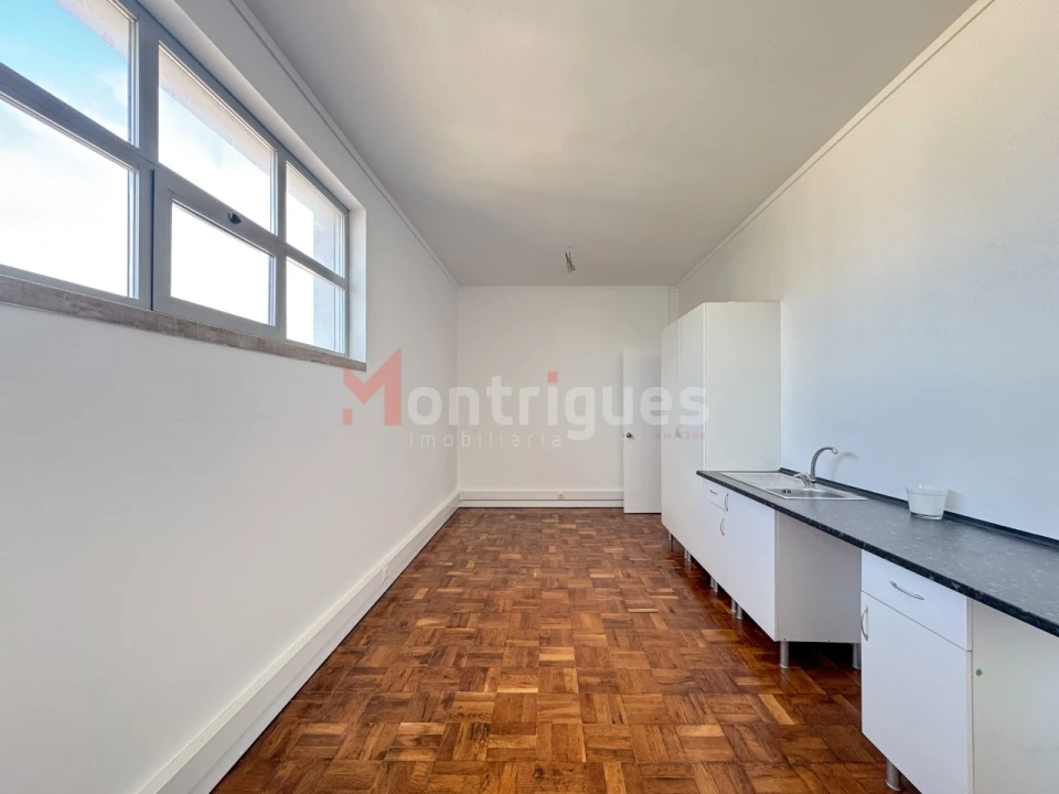 Escritório para Arrendamento em Avenidas Novas Foto 12