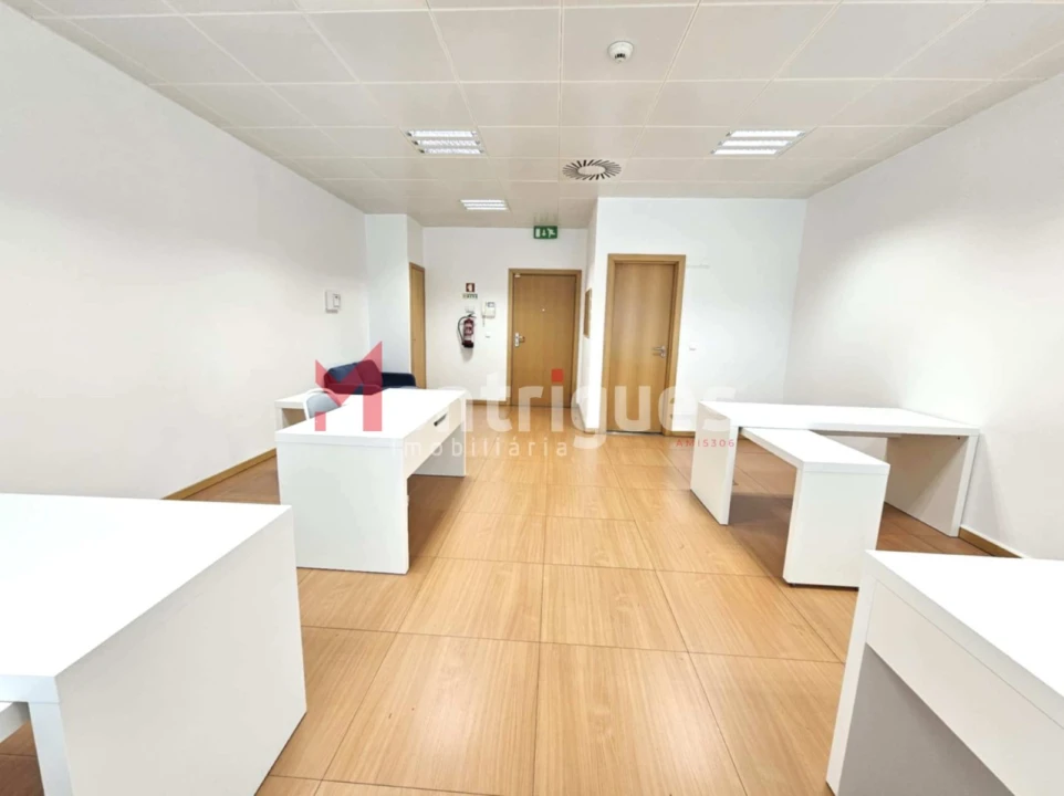 Escritório para Arrendamento em Parque das Nações Foto 2