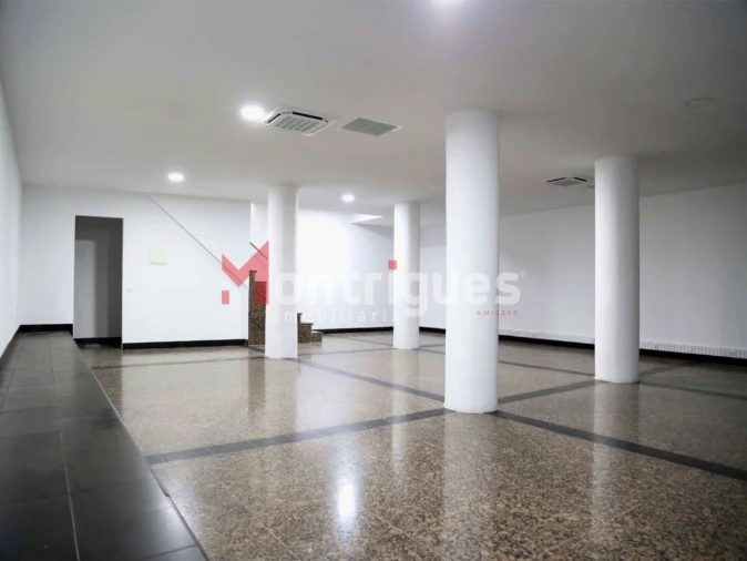 Loja para Arrendamento em Penha de França Foto 10