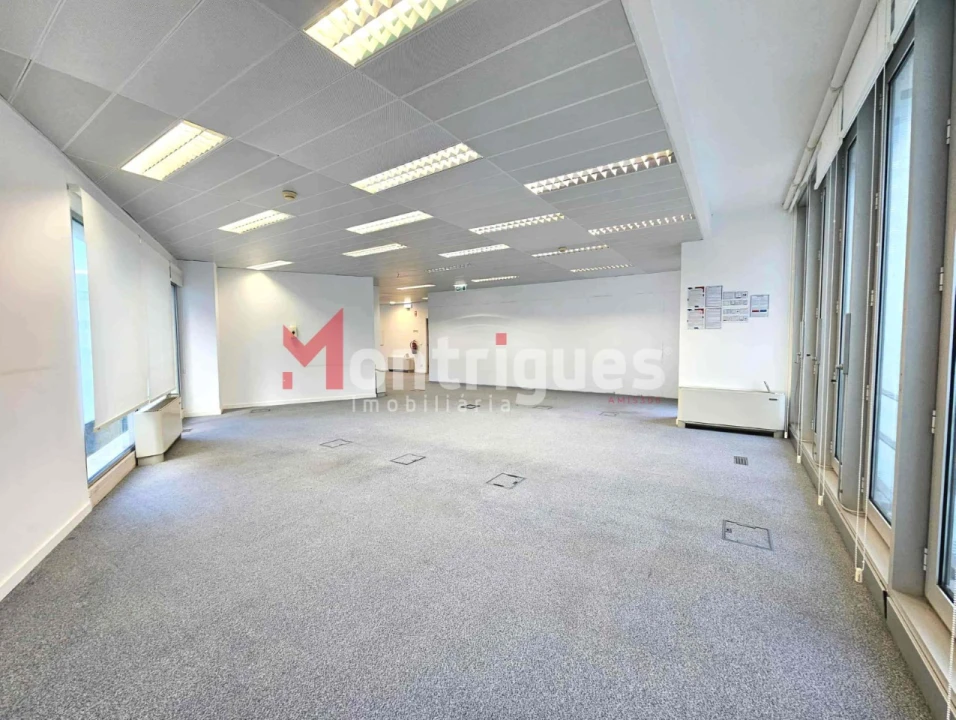 Escritório para Arrendamento em Parque das Nações Foto 7