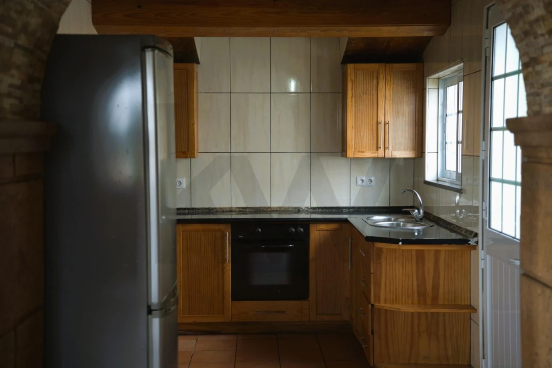 Moradia T2 para Venda em Santo Espirito Foto 11