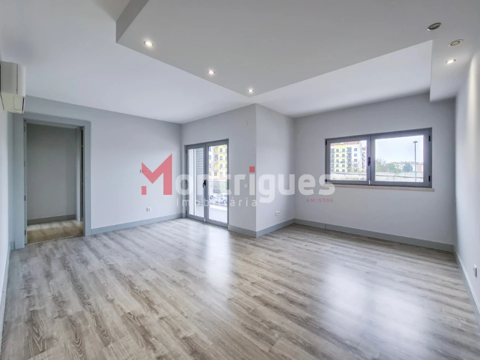 Apartamento T3 para Arrendamento em Montijo e Afonsoeiro Foto 24