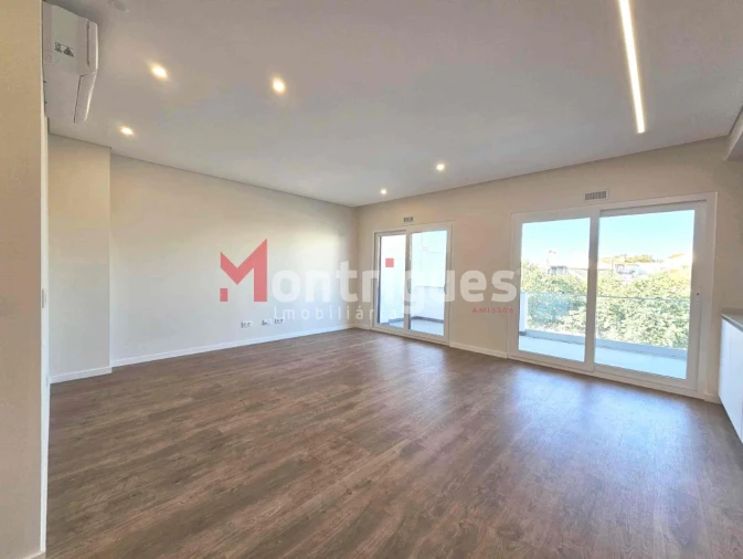 Apartamento T3 para Venda em Montijo e Afonsoeiro Foto 4