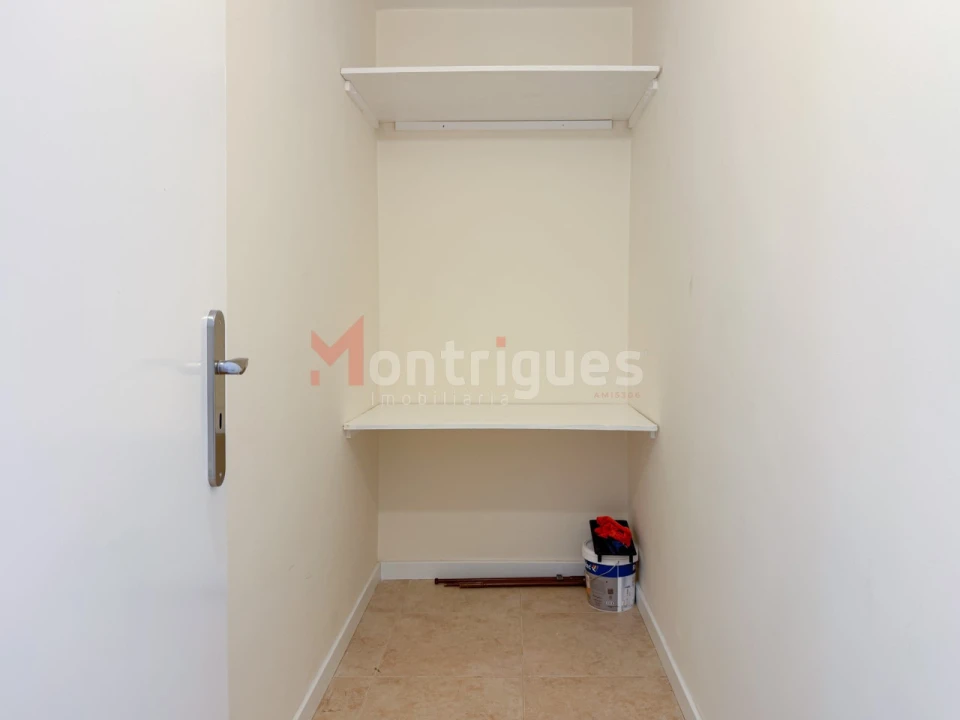 Apartamento T2 para Venda em Algueirão-Mem Martins Foto 8