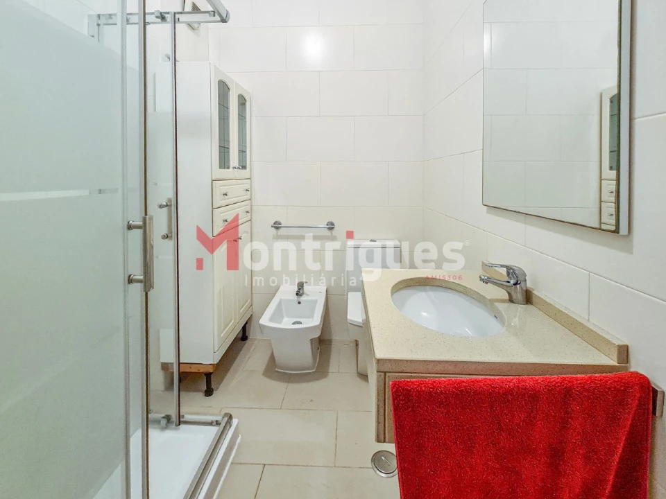 Apartamento T3 para Arrendamento em Alto do Seixalinho, Santo André e Verderena Foto 17