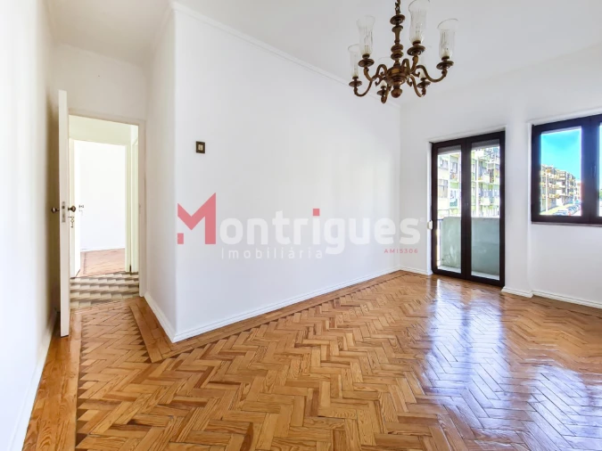 Apartamento T3 para Arrendamento em Alto do Seixalinho, Santo André e Verderena Foto 8