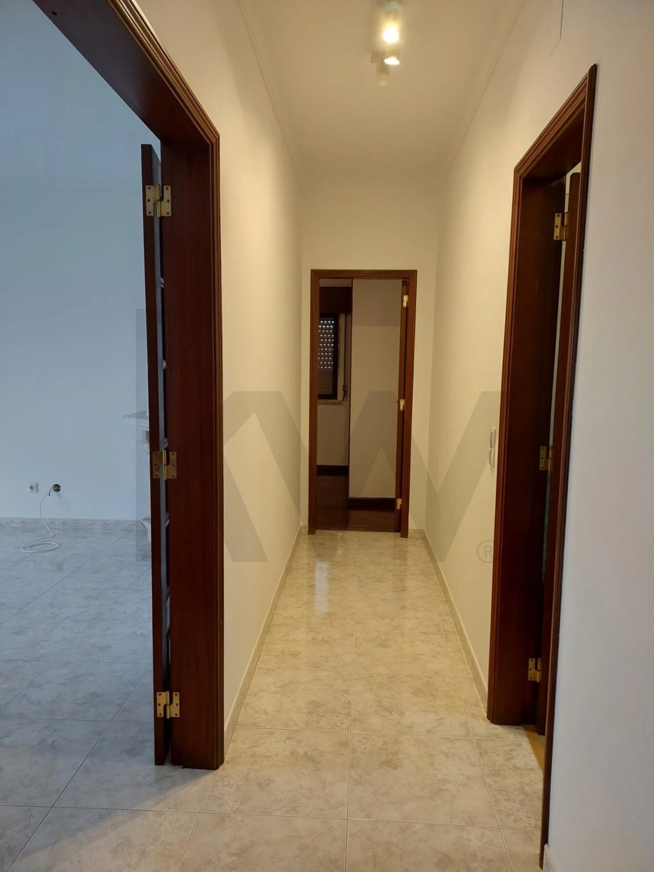 Apartamento T1 para Arrendamento em Cacém e São Marcos Foto 1