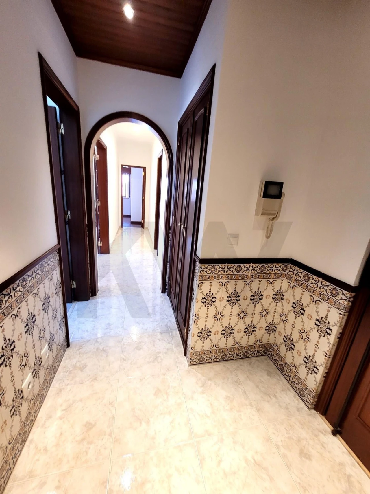 Apartamento T1 para Arrendamento em Cacém e São Marcos Foto 8