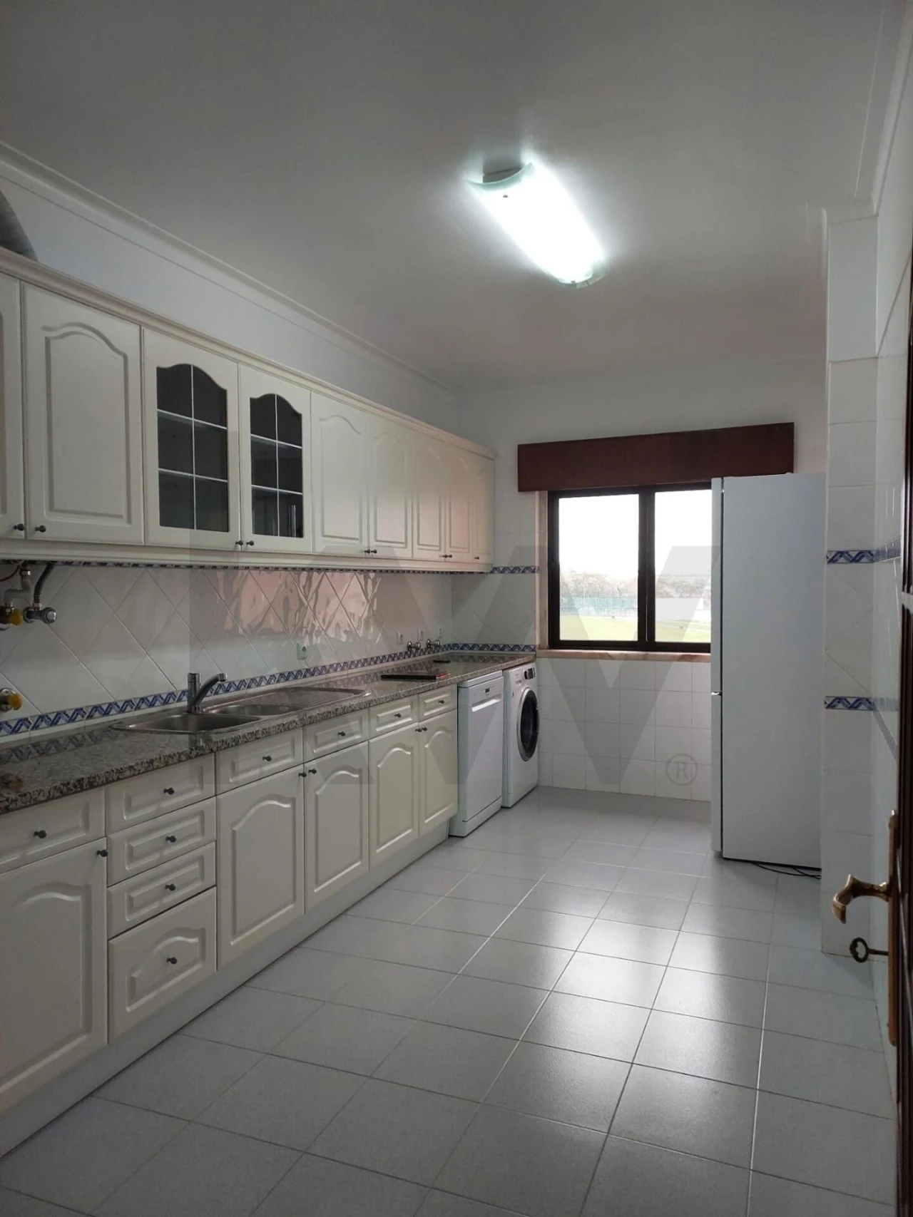 Apartamento T1 para Arrendamento em Cacém e São Marcos Foto 6