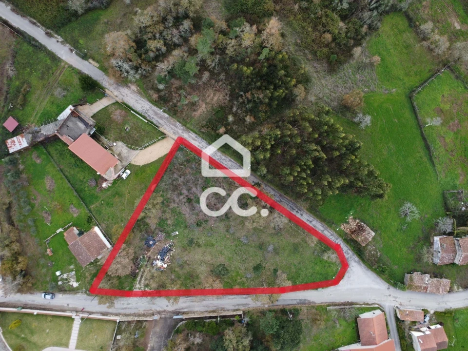 Terreno para Venda em Avelar Foto 1