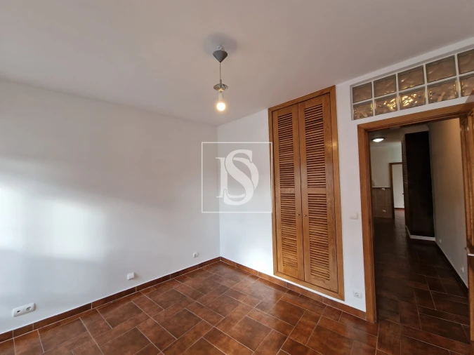 Apartamento T2 para Arrendamento em Buarcos Foto 11
