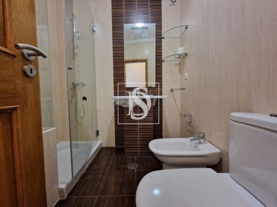 Apartamento T2 para Arrendamento em Buarcos Foto 14