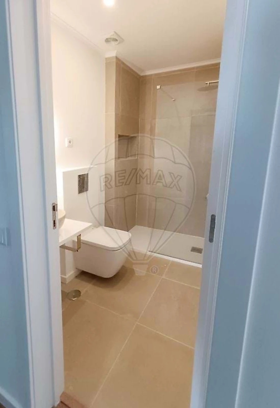 Apartamento T4 para Venda em Algés, Linda-A-Velha e Cruz Quebrada-Dafundo Foto 19