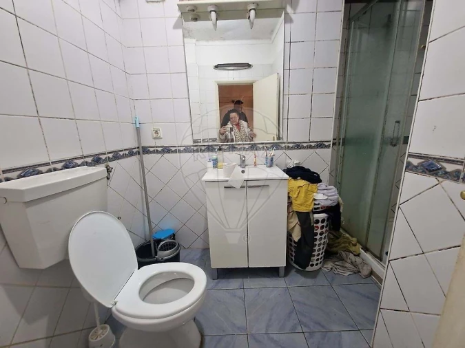 Apartamento T2 para Venda em Agualva e Mira-Sintra Foto 6