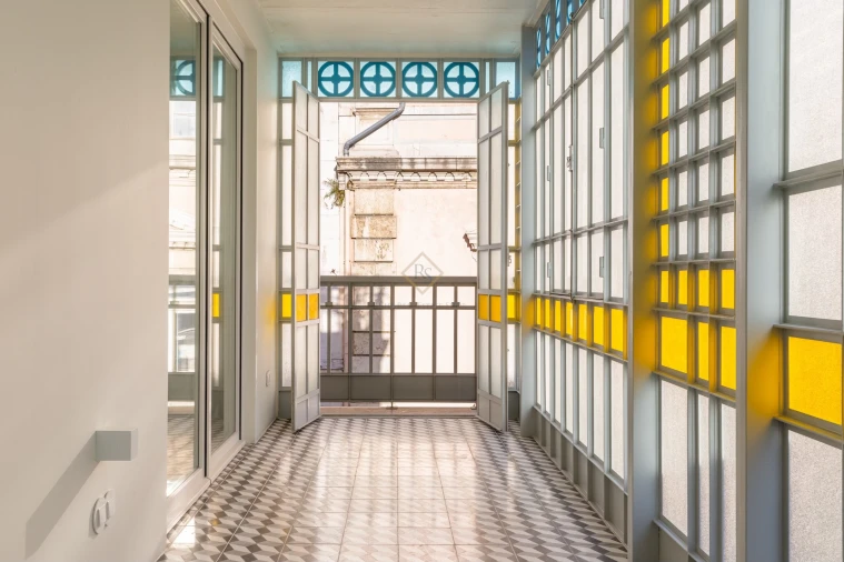 Apartamento T2 para Venda em Santo António Foto 10