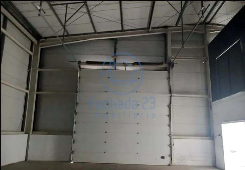 Armazém para Venda em Barro Foto 9
