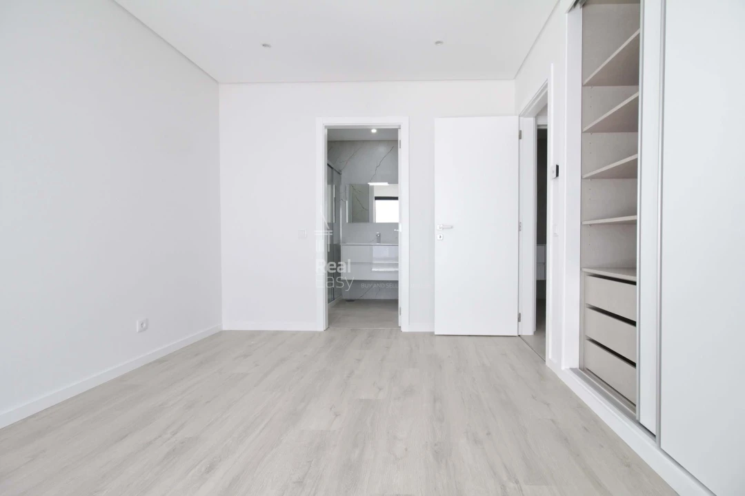 Apartamento T2 para Venda em Conceição e Cabanas de Tavira Foto 2