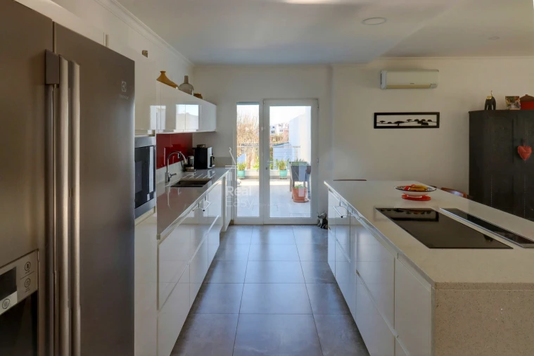 Moradia T3 para Venda em Vila Nova de Cacela Foto 9