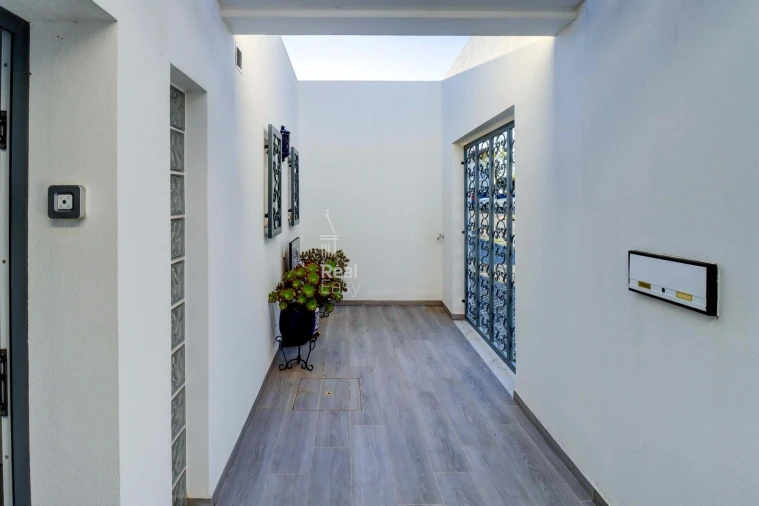 Moradia T3 para Venda em Vila Nova de Cacela Foto 4