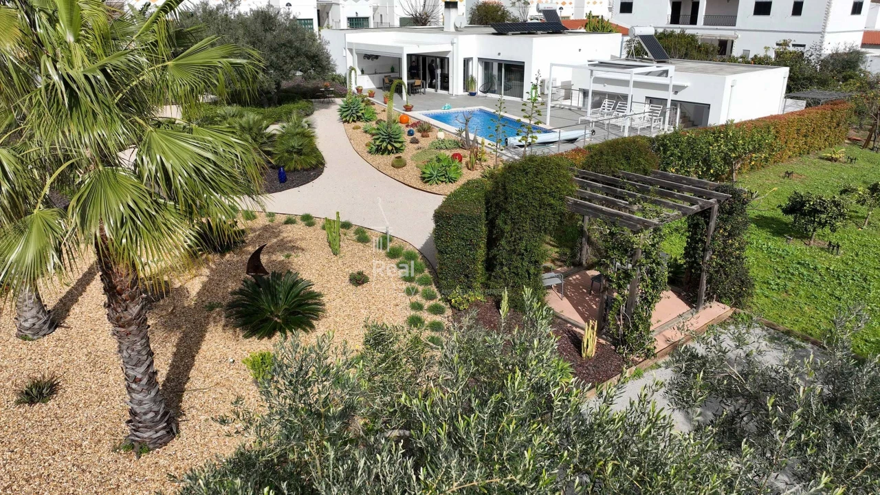 Moradia T3 para Venda em Vila Nova de Cacela Foto 2