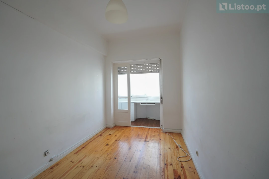 Apartamento T4 para Venda em Lumiar Foto 10