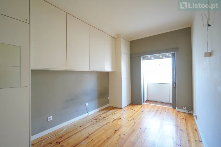 Apartamento T4 para Venda em Lumiar Foto 7