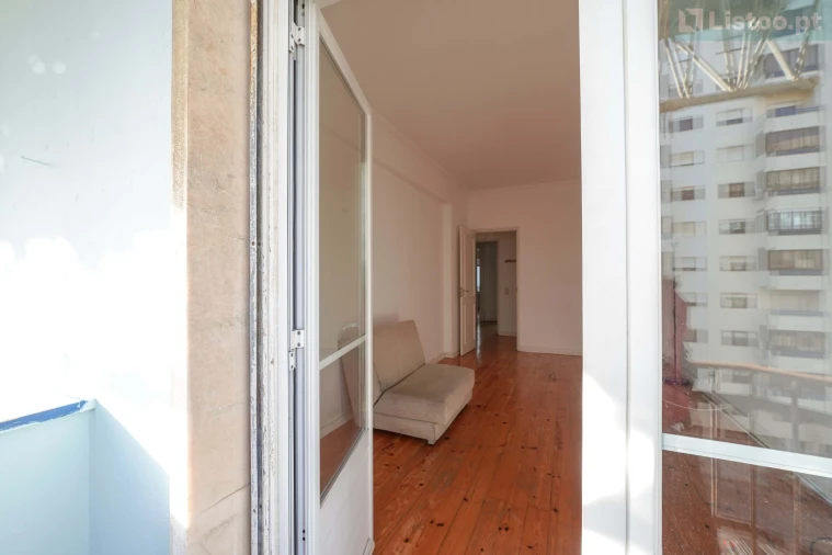 Apartamento T4 para Venda em Lumiar Foto 2