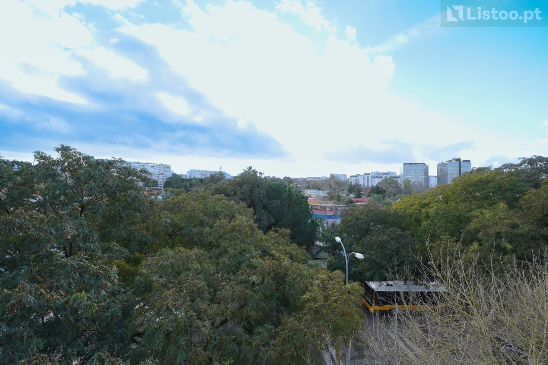 Apartamento T4 para Venda em Lumiar Foto 33