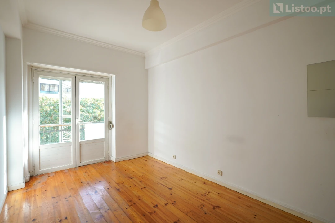 Apartamento T4 para Venda em Lumiar Foto 19