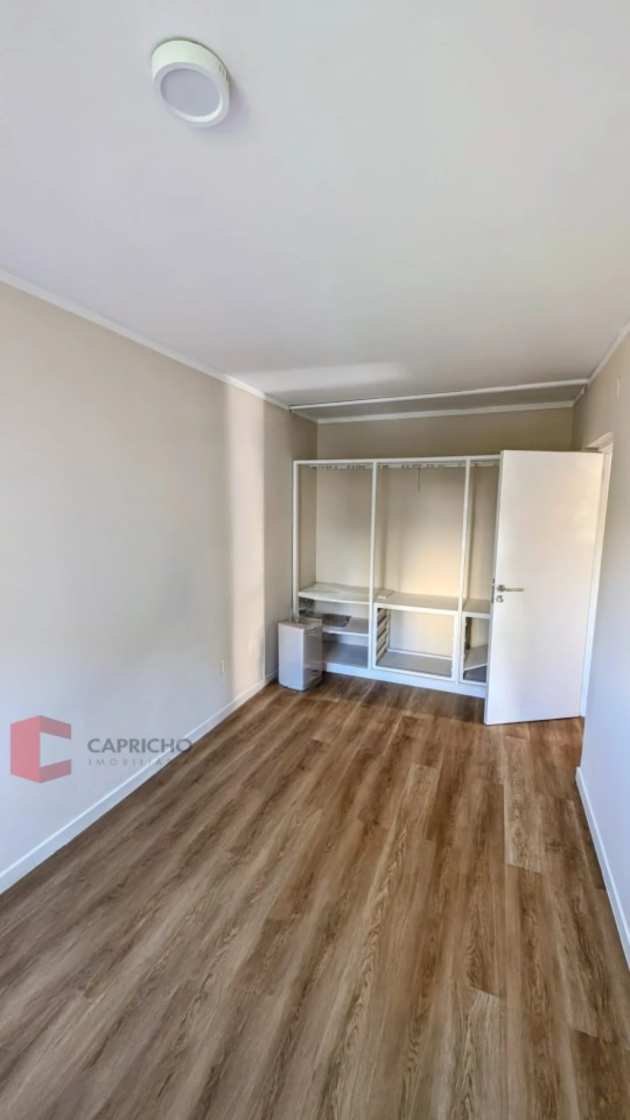 Apartamento T3 para Venda em Santo António dos Cavaleiros e Frielas Foto 2