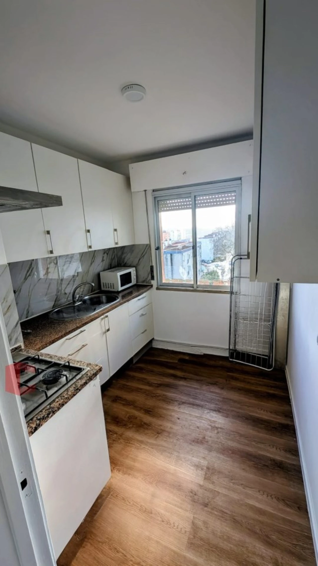 Apartamento T3 para Venda em Santo António dos Cavaleiros e Frielas Foto 10