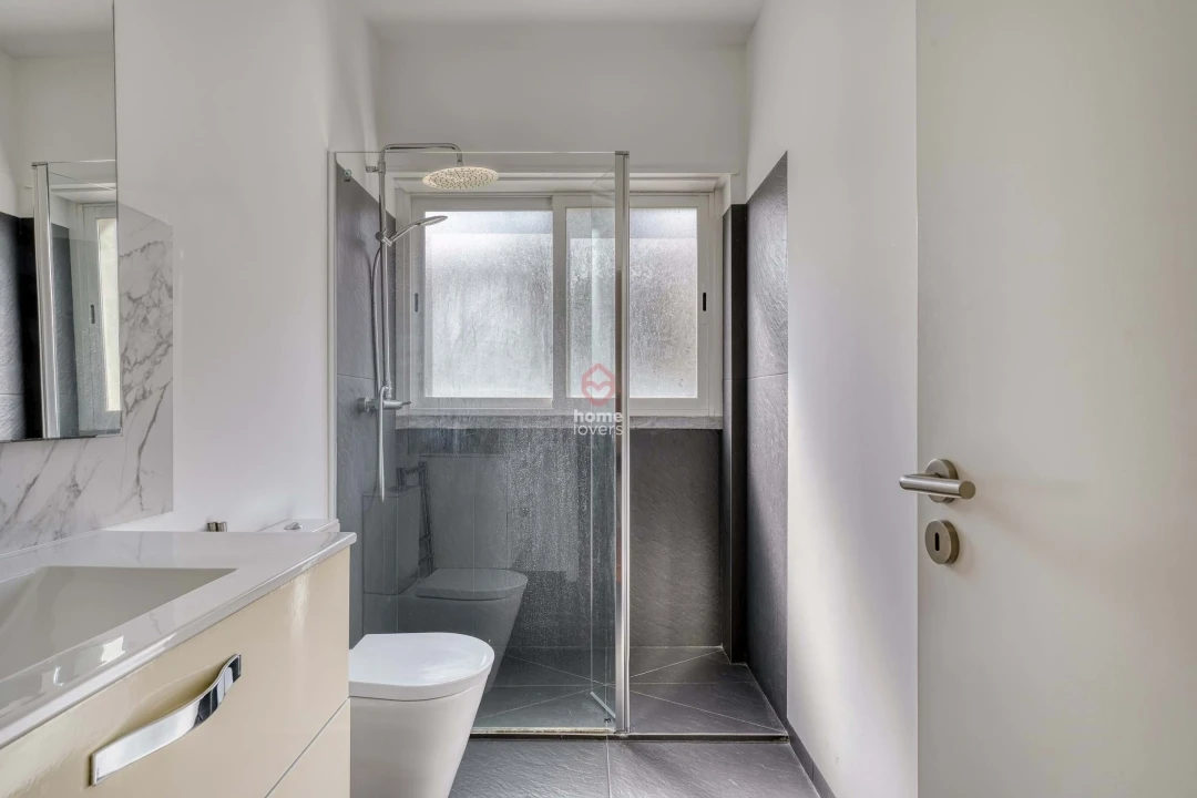 Apartamento T2 para Venda em Cascais e Estoril Foto 11