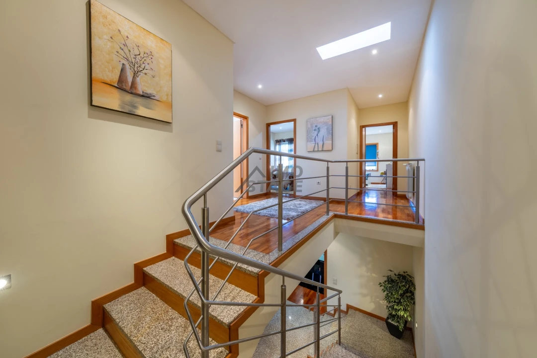 Moradia T3 para Venda em Grijo Foto 15