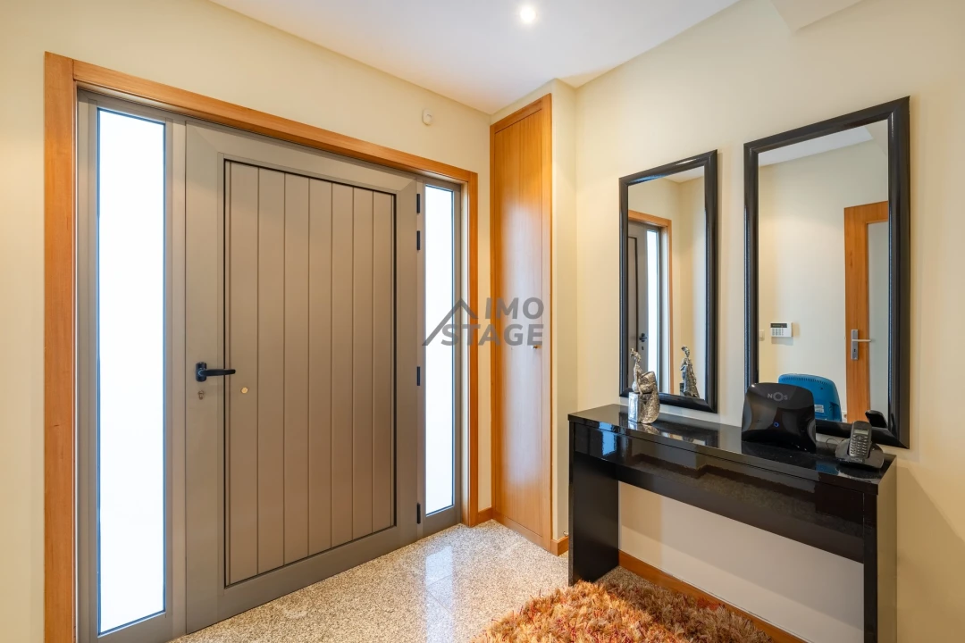 Moradia T3 para Venda em Grijo Foto 4