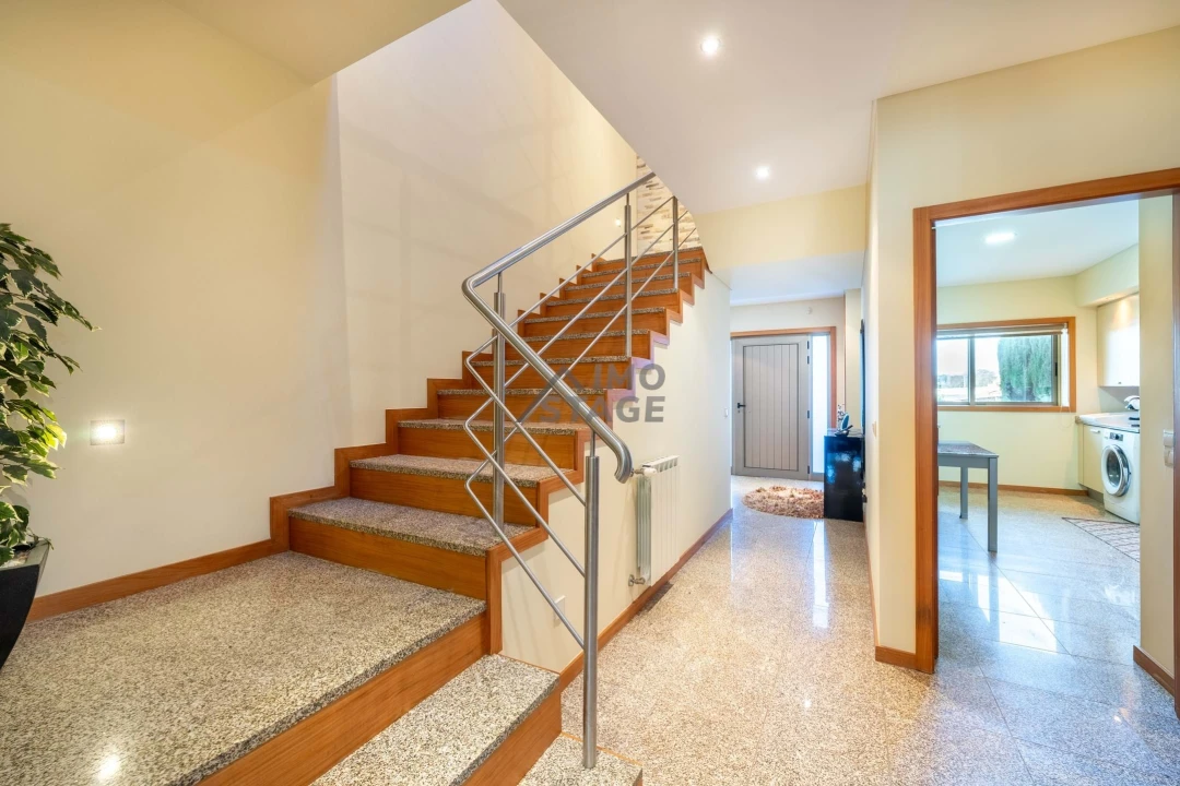 Moradia T3 para Venda em Grijo Foto 14