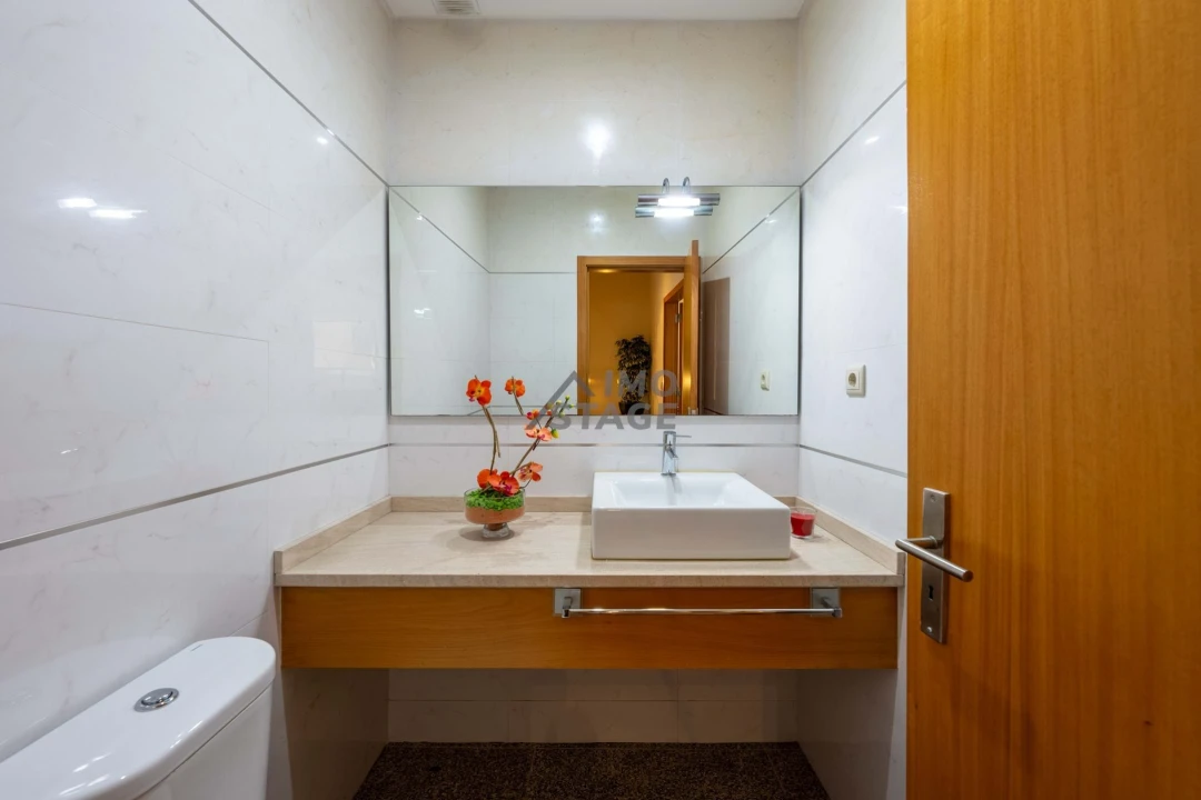 Moradia T3 para Venda em Grijo Foto 13