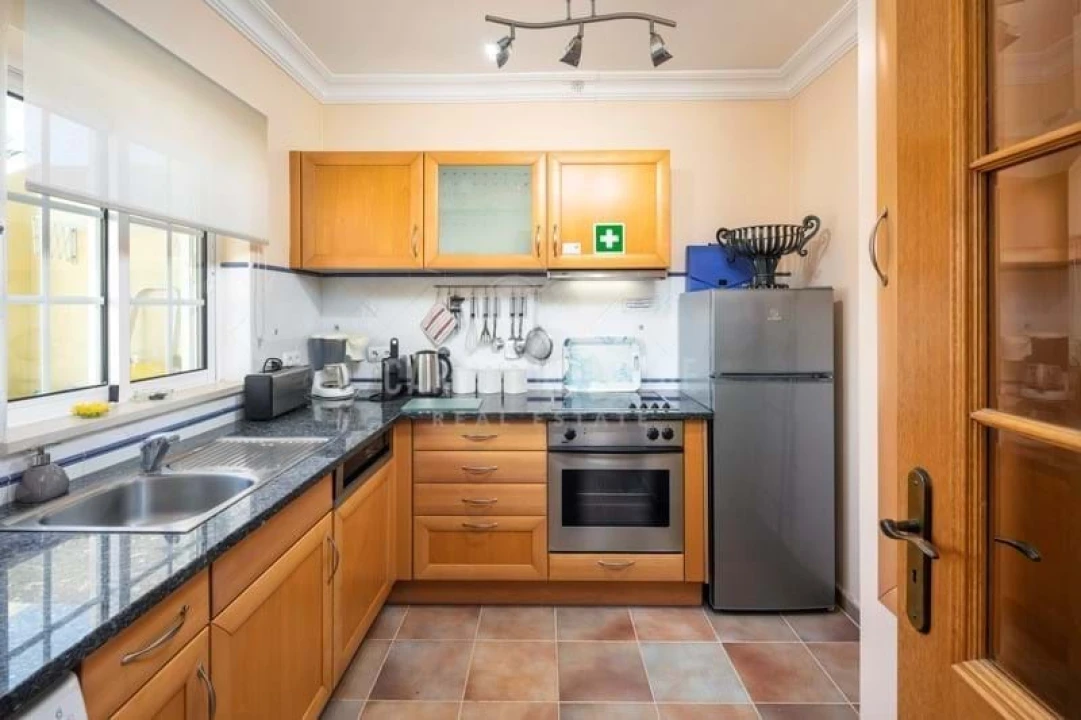 Apartamento T1 para Venda em Lagoa e Carvoeiro Foto 6