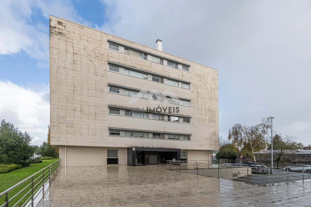 Apartamento T3 para Venda em Cidade da Maia Foto 11