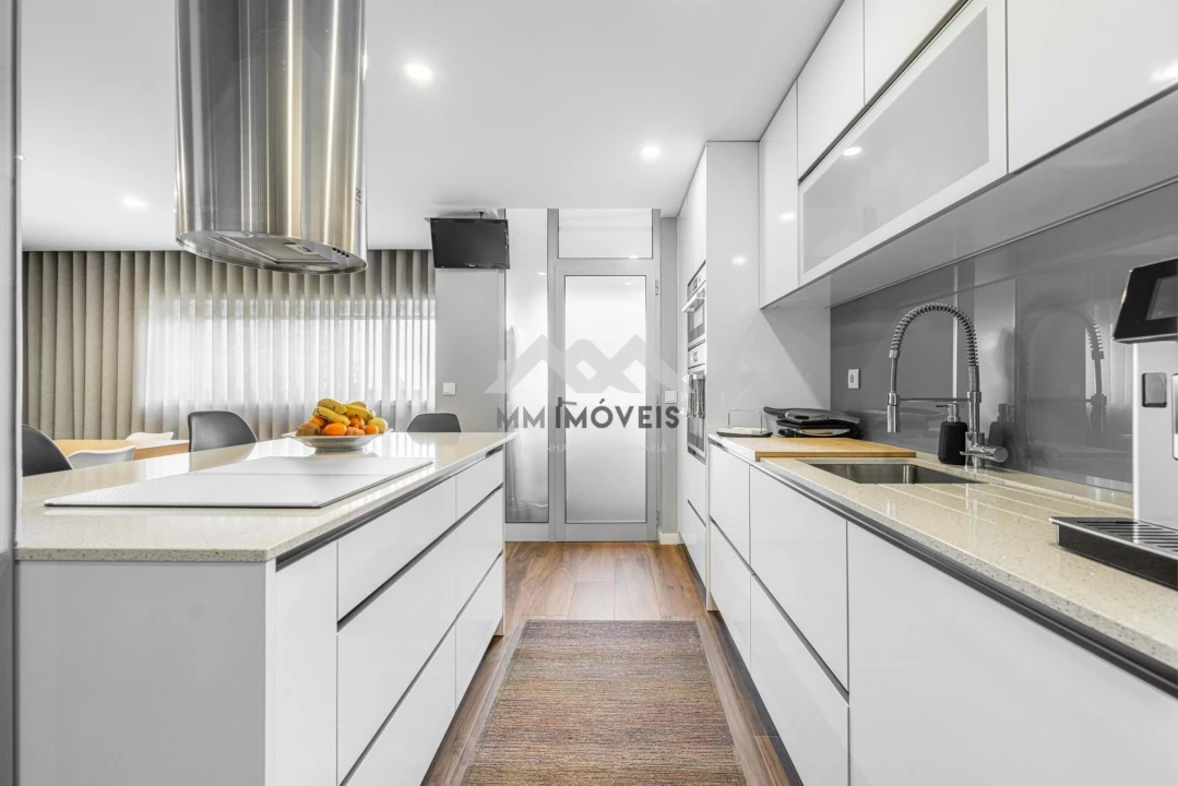 Apartamento T3 para Venda em Cidade da Maia Foto 14