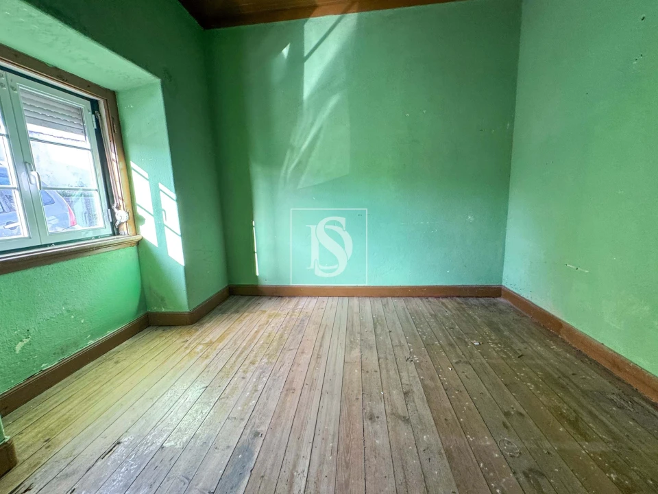 Moradia T2 para Venda em Almoster Foto 16