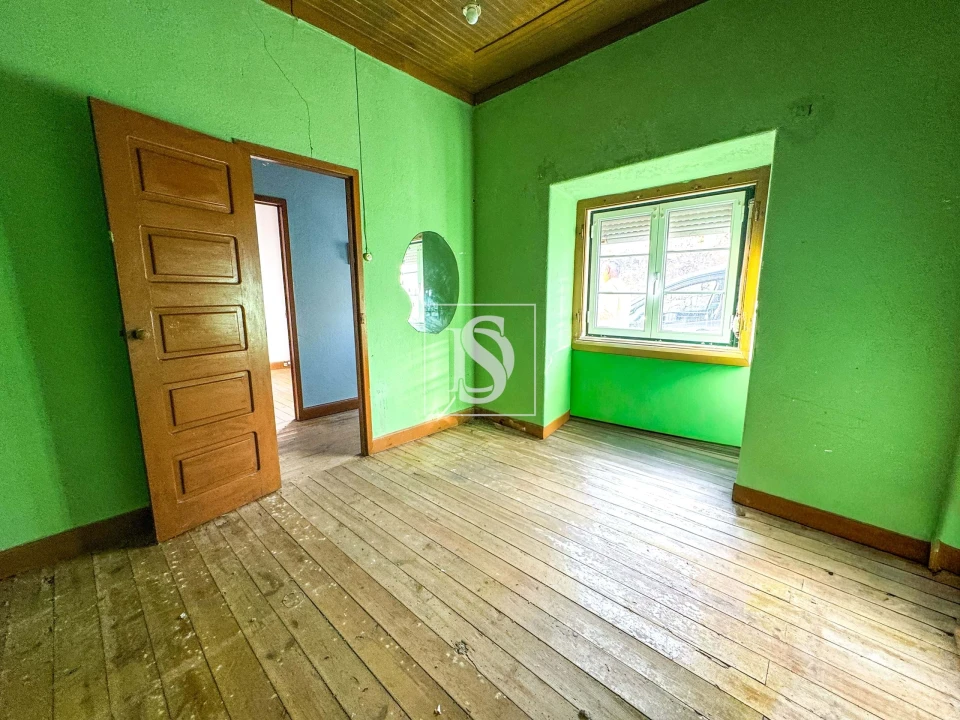 Moradia T2 para Venda em Almoster Foto 17