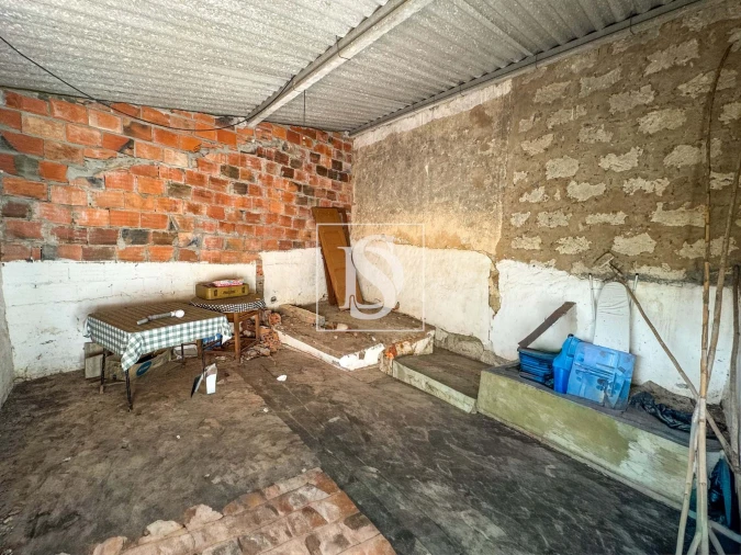 Moradia T2 para Venda em Almoster Foto 5