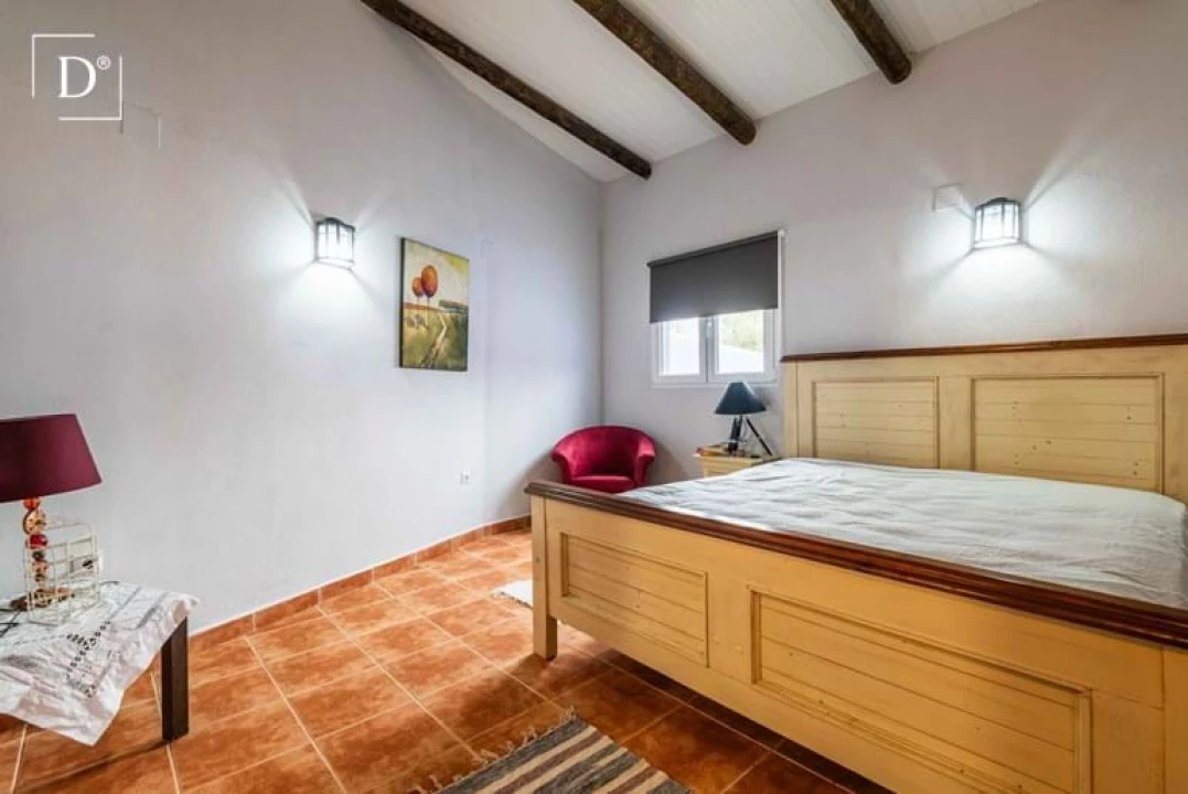 Moradia T4 para Venda em São Silvestre Foto 6