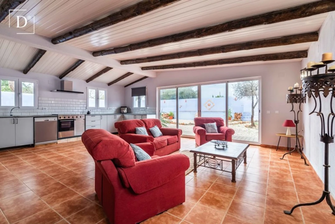 Moradia T4 para Venda em São Silvestre Foto 2