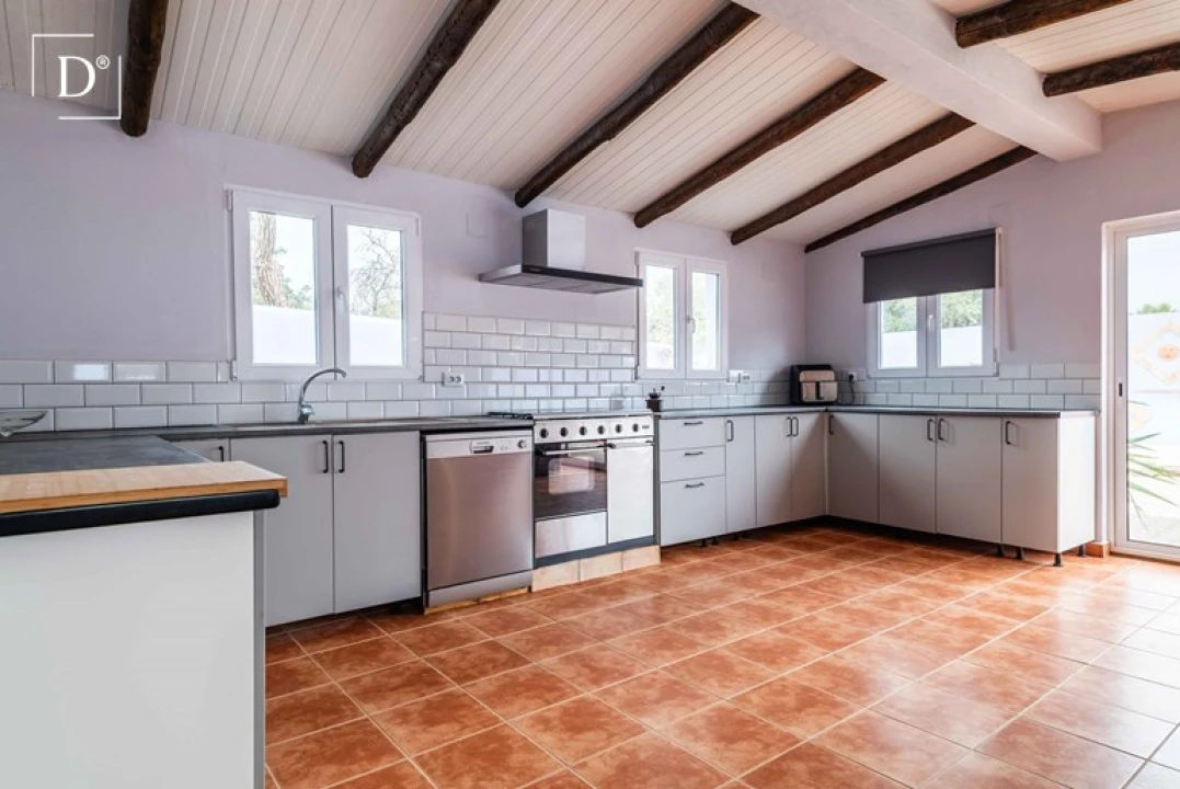 Moradia T4 para Venda em São Silvestre Foto 4